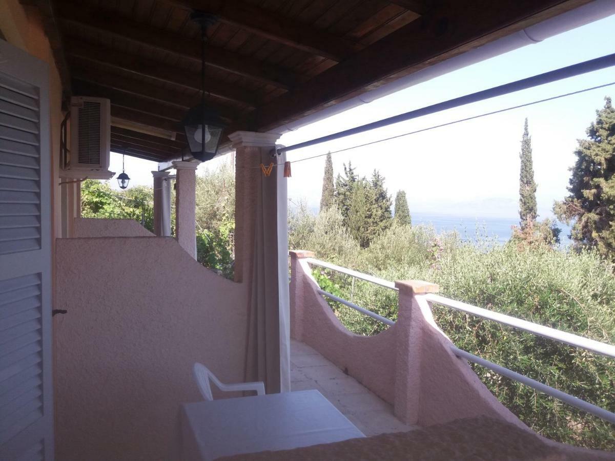 Apostolos&Eleni Family Apartments Perama  Exterior foto